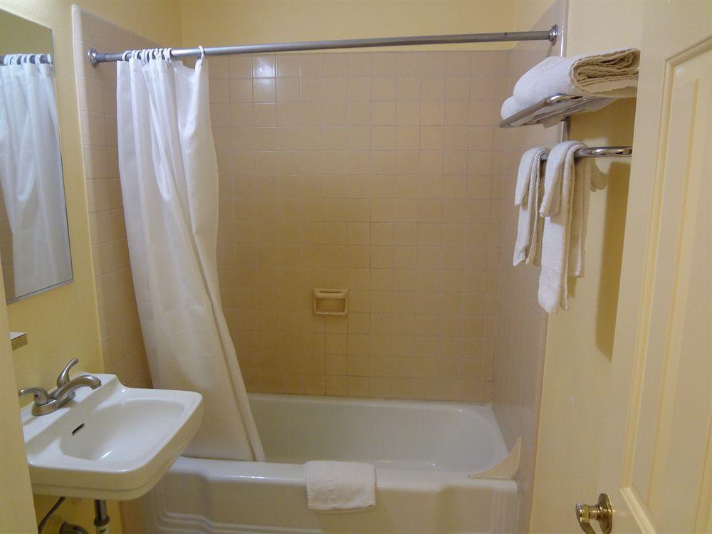 Budget Inn Of America Medford Eksteriør bilde